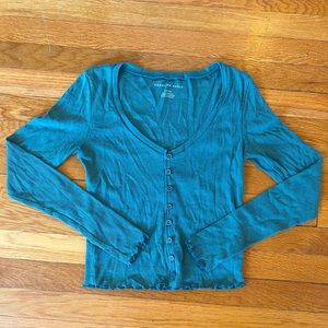 American Eagle soft long sleeve Henley tee